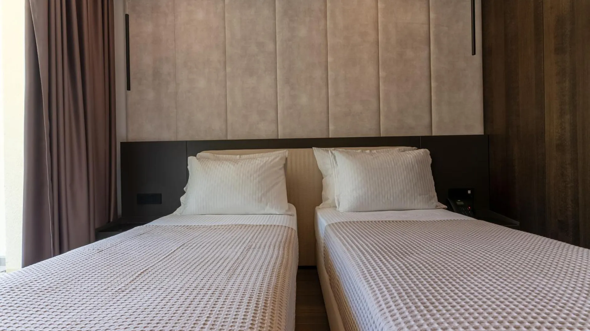 Kaiser Hotel Dhërmi